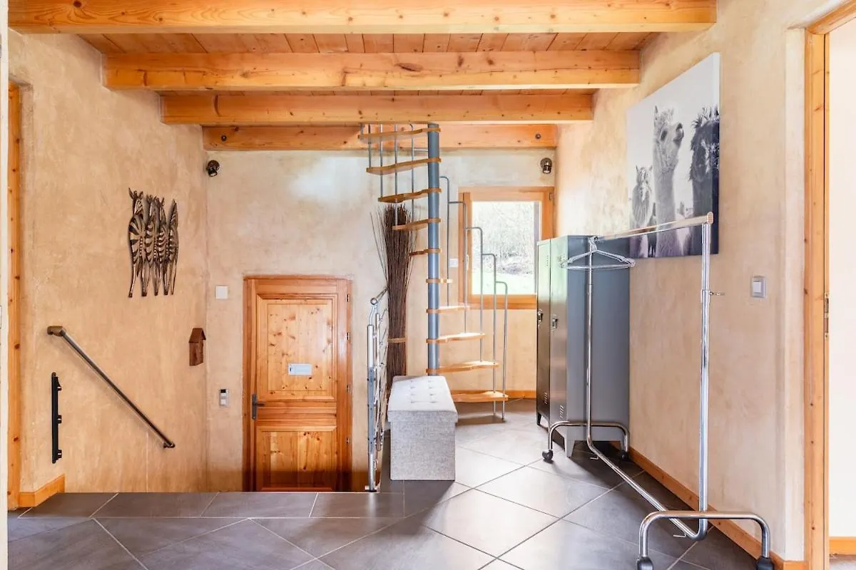 Grand Appartement La Grangeat Magland 0*,